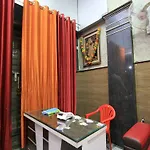 Oyo 14615 Aastha Krishna Dham